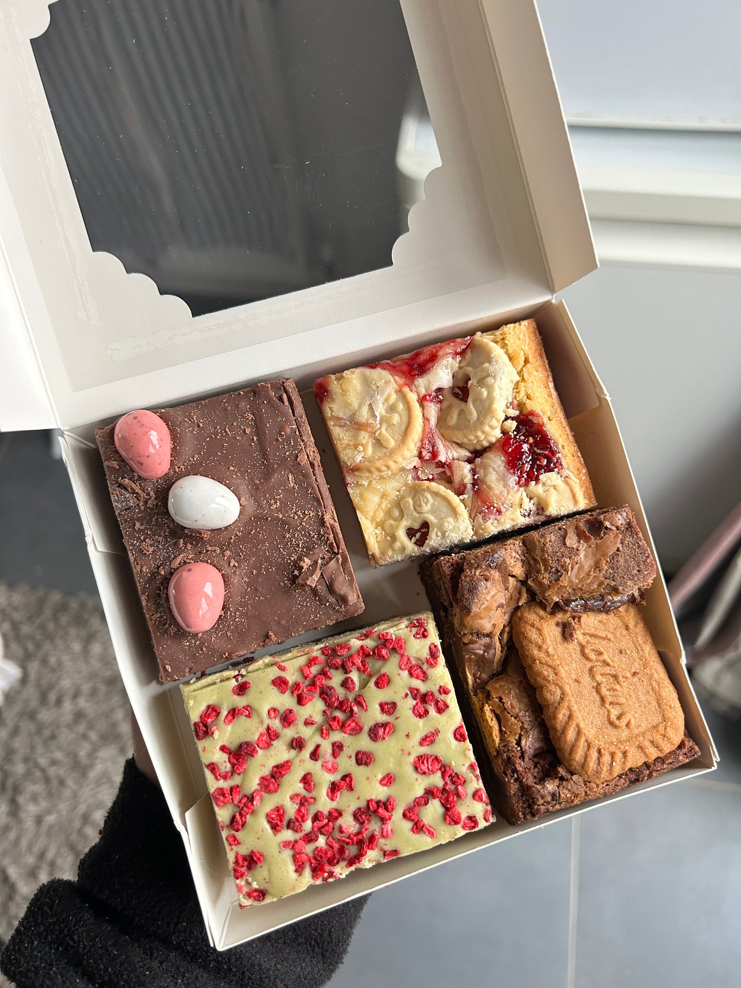 Brownie & Blondie box for delivery 17/01  CO11 & East Bergholt/ East End ONLY  Between 5pm & 6:30pm