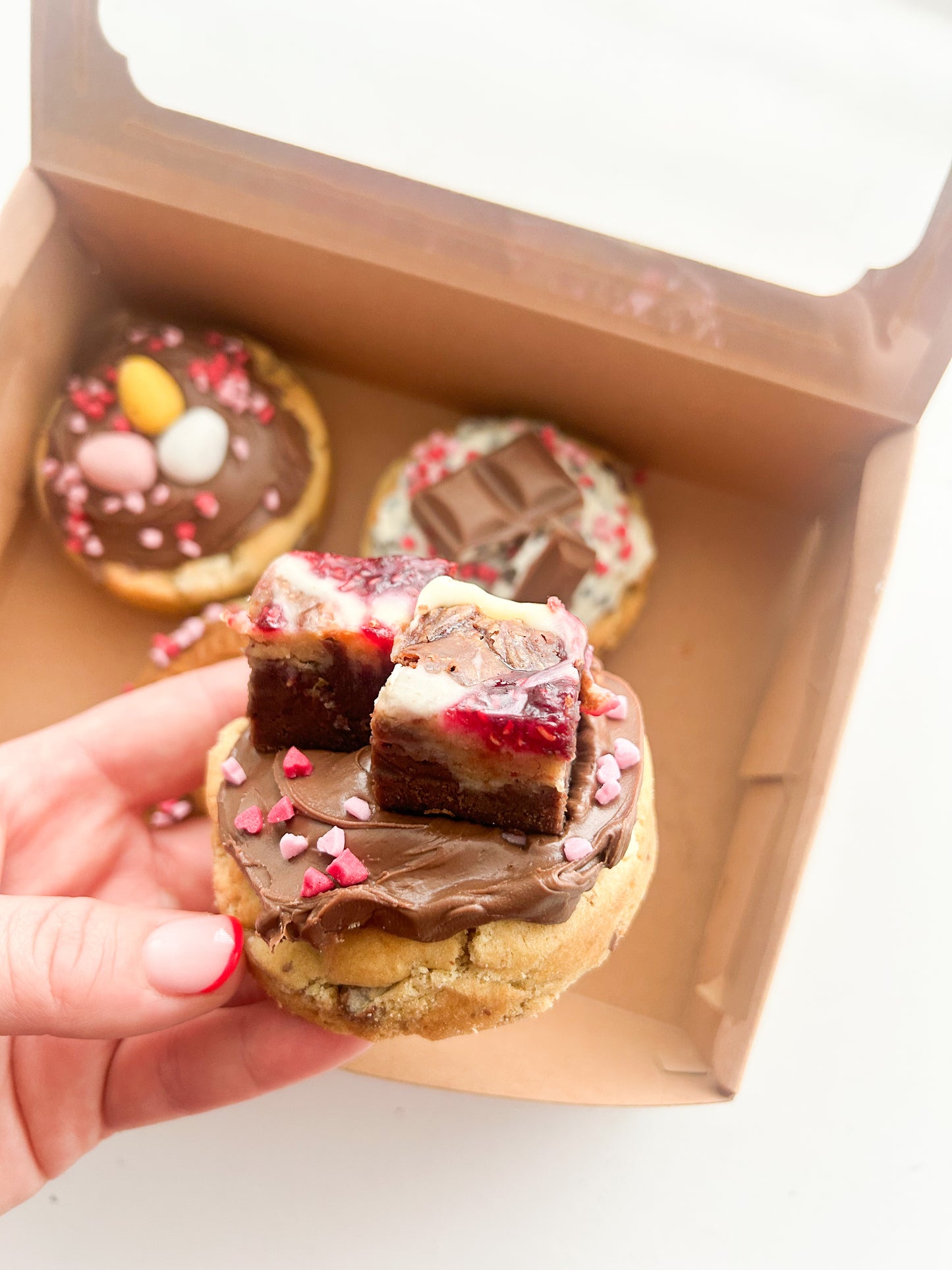 LOCAL DELIVERY CO11 & East Begholt Valentines Deep Dish cookies